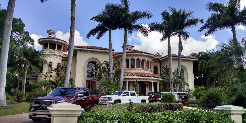 Estate Roof Cleaning and House Washing